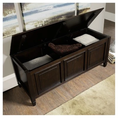 Hampshire Storage Bench Trunk - Wyndenhall Natural Aged Brown 6 Hampshire Storage Bench Trunk - Wyndenhall Natural Aged Brown - Image 4